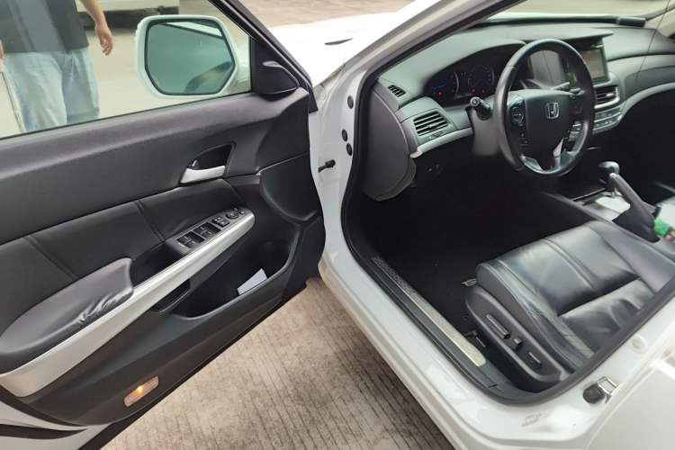 Used Honda Crosstour 2016 2.4L Luxury Edition
