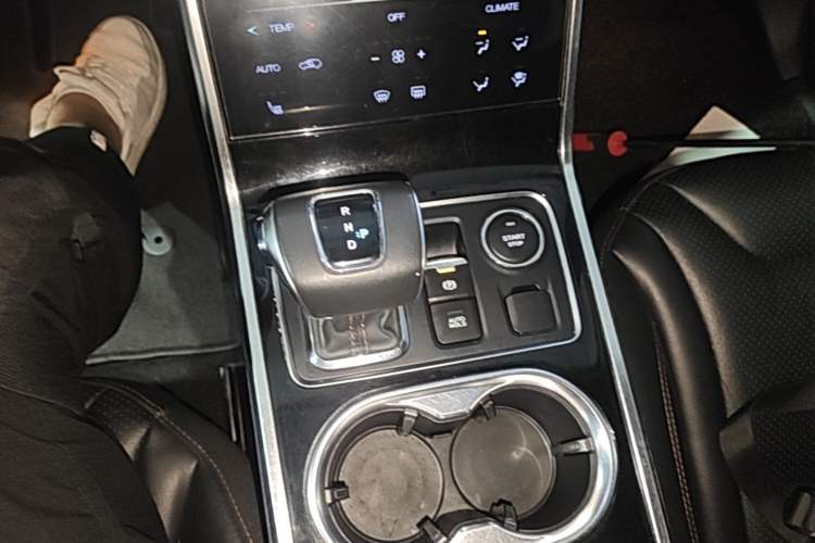 Used Hongqi E-HS3 2019 Zhilian Qiyue Two-Wheel Drive Version
