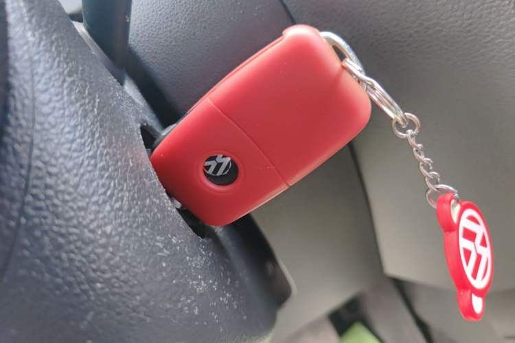 Used Volkswagen Sagitar 2014 1.6L Automatic Comfort Model Vehicle Key