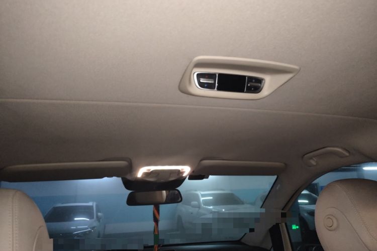 Used Mercedes-Benz V-Class 2016 V 260 Avantgarde Edition