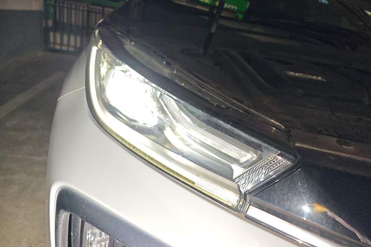 Used EXEED Lingyun 2021 400T Two-Wheel Drive Star Prestige Edition
