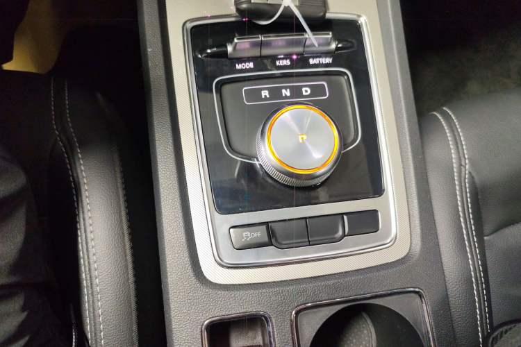 Used Roewe i6 New Energy 2017 45T Hybrid Connect & Smart Enjoyment Edition Gear Lever