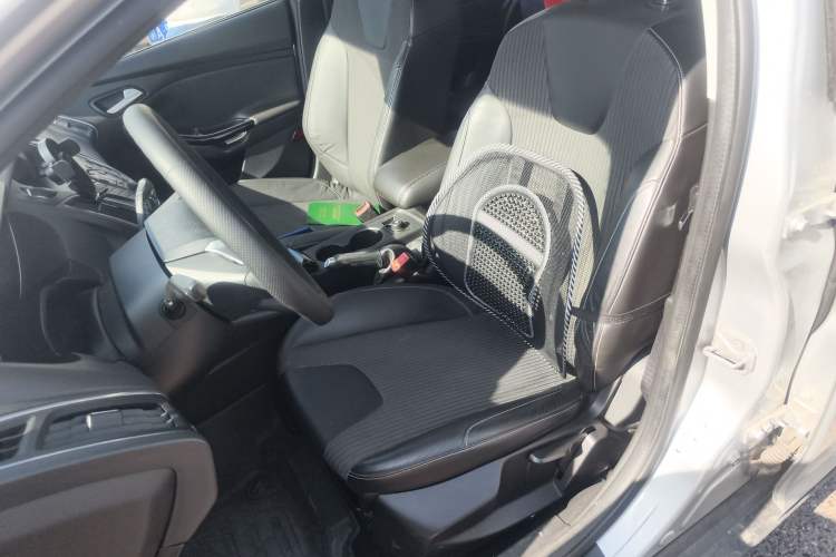 Used Ford Focus 2012 Hatchback 1.6L Automatic Fashion Edition
