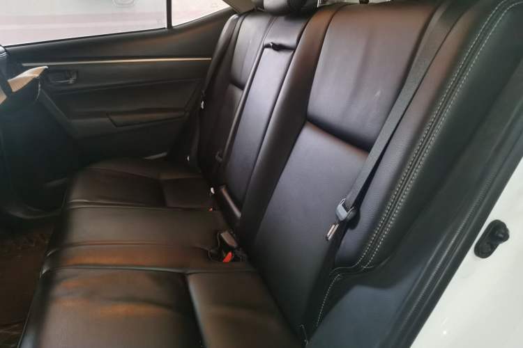 Used Toyota Corolla 2017 Revised Version 1.2T S-CVT GL-i