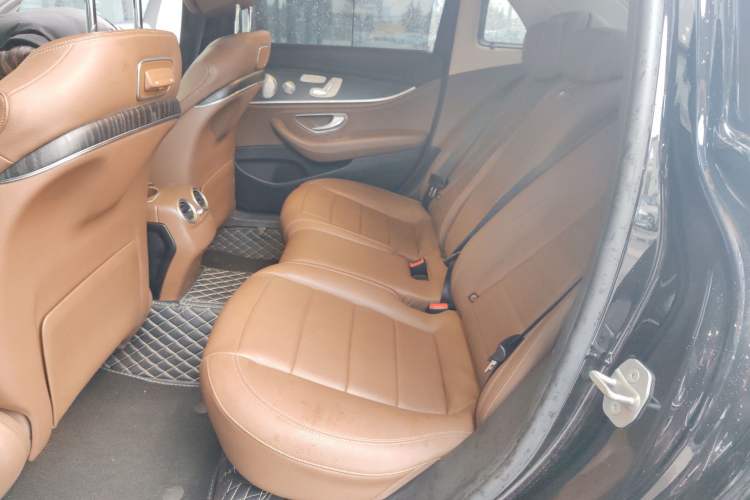 Used Mercedes-Benz E-Class 2020 Restyled E 300 L Sporty and Stylish Edition
