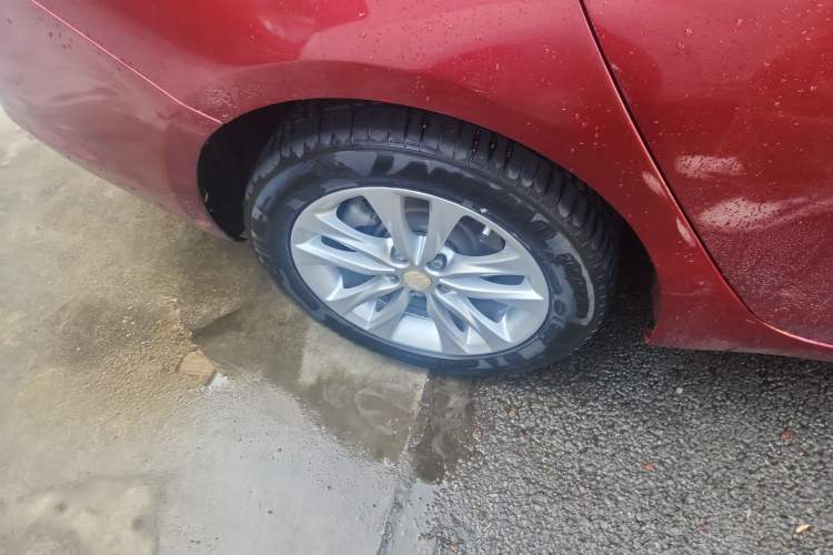 Used Buick Verano 2019 Sedan 20T Dual-Clutch Leading Model Right Rear Wheel Hub