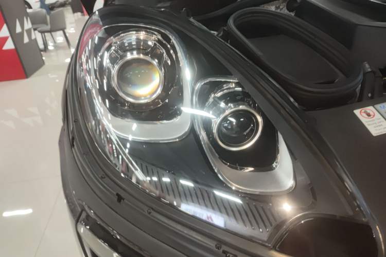 Used Porsche Macan 2017 Macan S 3.0T
