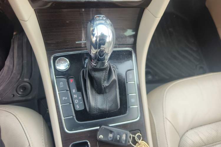 Used Volkswagen Passat 2015 1.8TSI DSG Prestige Edition