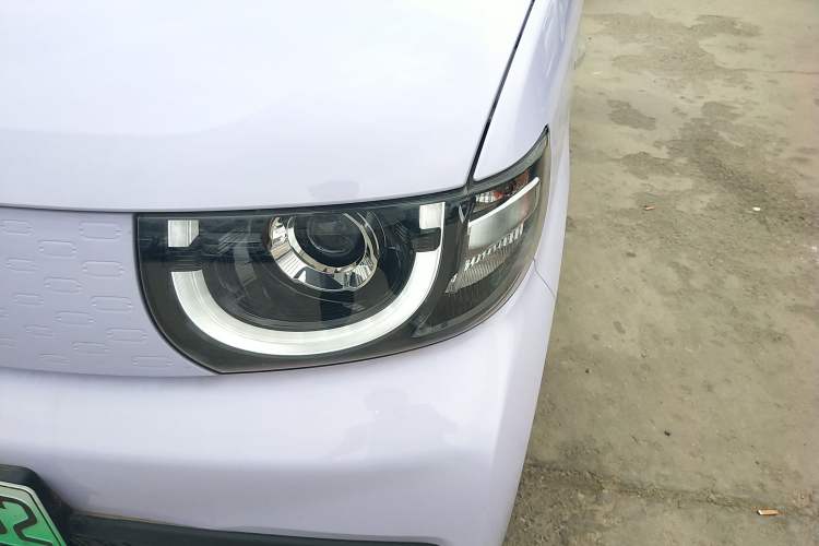 Used Chery QQ Ice Cream 2022 120km Conical Shape Lithium Iron Phosphate Left Front Headlight