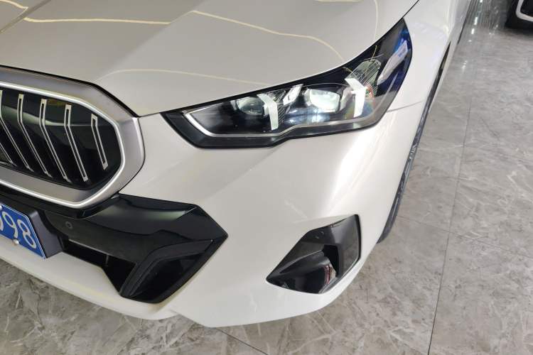 Used BMW 5 Series 2024 525i M Sport Package Left Front Headlight