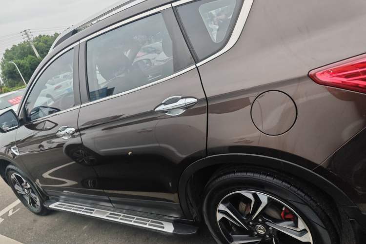 Used Dongfeng Aeolus AX7 2016 1.4T Manual Zhuyue Model
