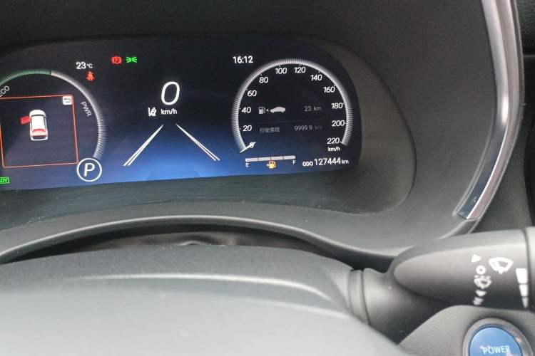 Used Toyota Crown Kluger 2021 2.5L HEV Four-Wheel Drive Flagship Edition Odometer Close Up