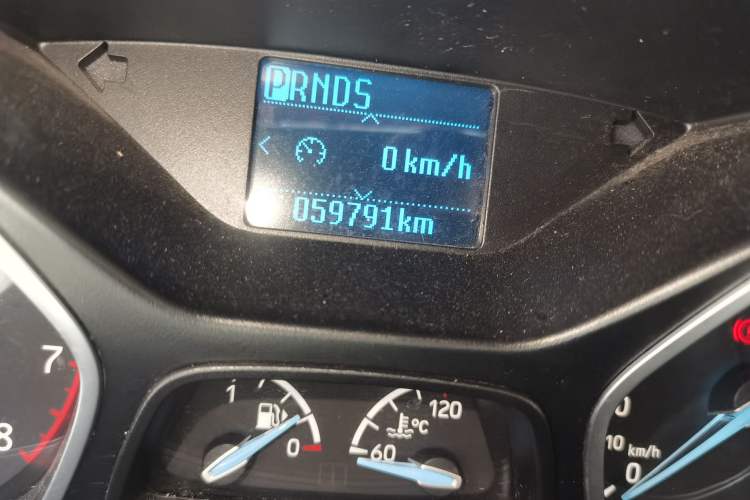 Used Ford Focus 2018 Sedan Classic 1.6L Automatic Trendy SmartDrive Edition Odometer Close Up