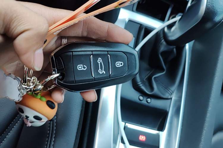 Used DS 6 2014 1.6T Luxury Edition THP160
