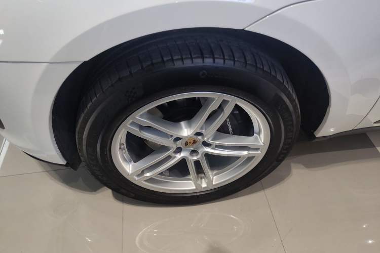 Used Porsche Macan 2023 Macan 2.0T