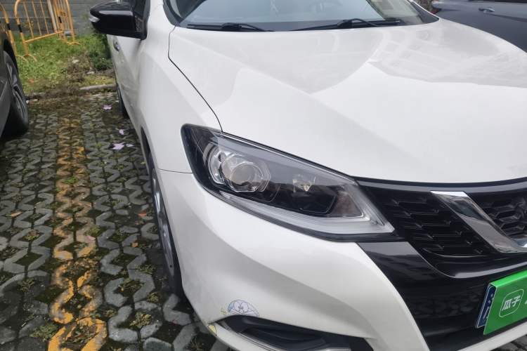 Used Nissan Tiida 2021 1.6L CVT Smart Drive Edition Right Front Headlight