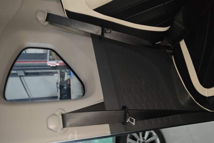 Used Wuling Hongguang MINIEV 2021 Macaron Premium Model – Lithium Iron Phosphate