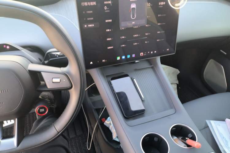 Used Xiaomi Auto YU7 2025 Ultra-Long Range High-Performance All-Wheel-Drive Max Edition
