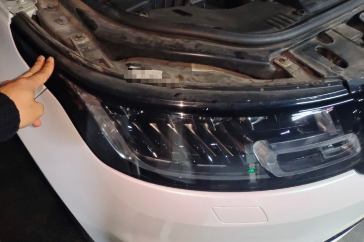 Used Land Rover Range Sport 2021 3.0 L6 YAO Black Edition
