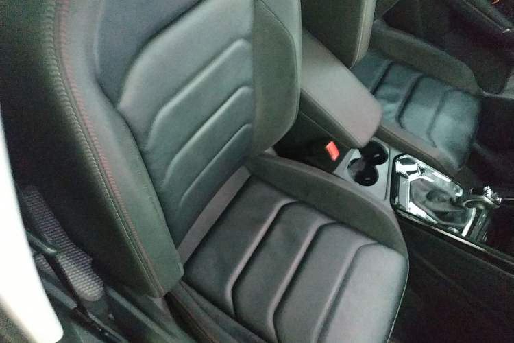 Used Volkswagen Tayron 2019 330TSI Two-Wheel Drive Luxury Model China VI Standard Right Front Seat