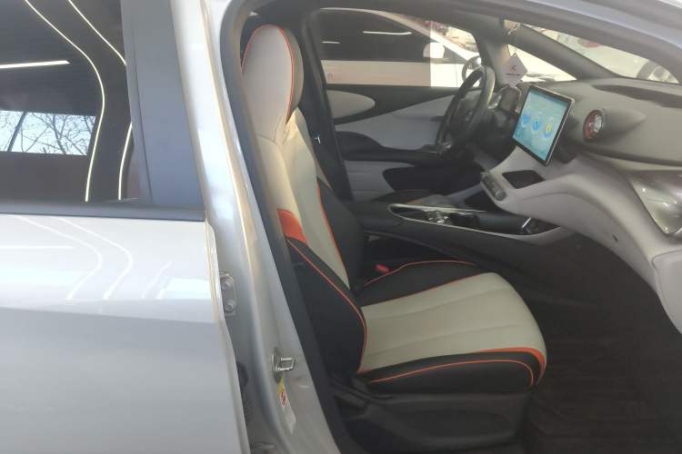 Used BYD Dolphin 2021 405 km Fashion Edition