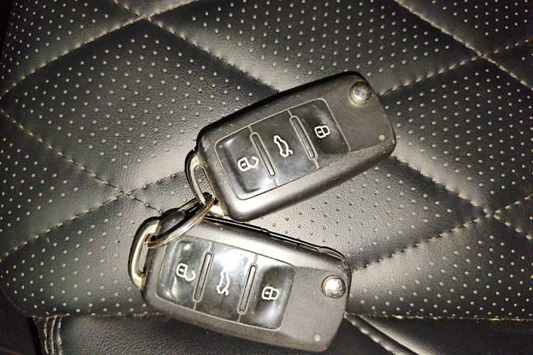 Used Volkswagen Sharan 2013 1.8TSI Standard Model
