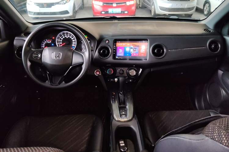 Used Honda XR-V 2017 1.8L EXi CVT Comfort Version Center Console