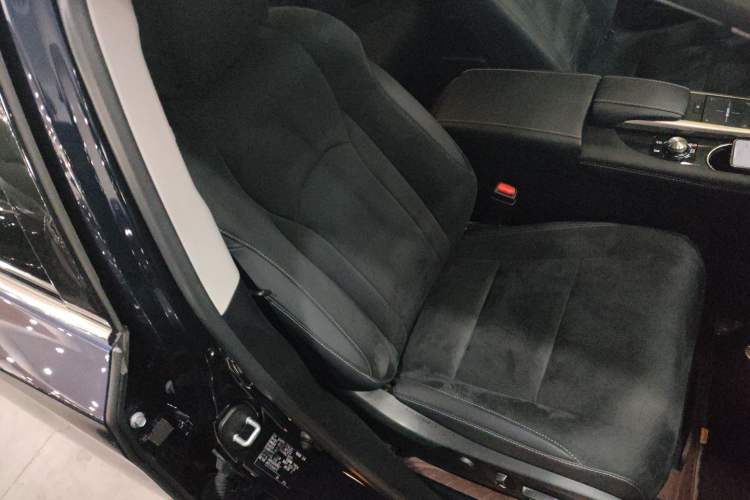 Used Lexus RX 2020 Revised Version 300 Two-Wheel Drive Elite Edition
