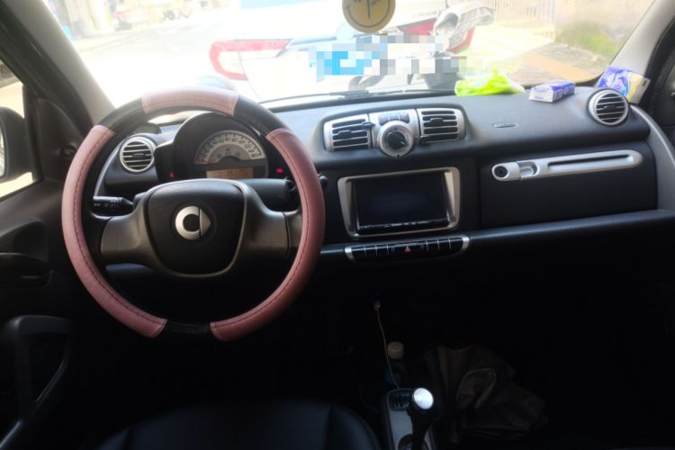Used smart fortwo 2014 1.0 MHD Midnight Purple Limited Edition
