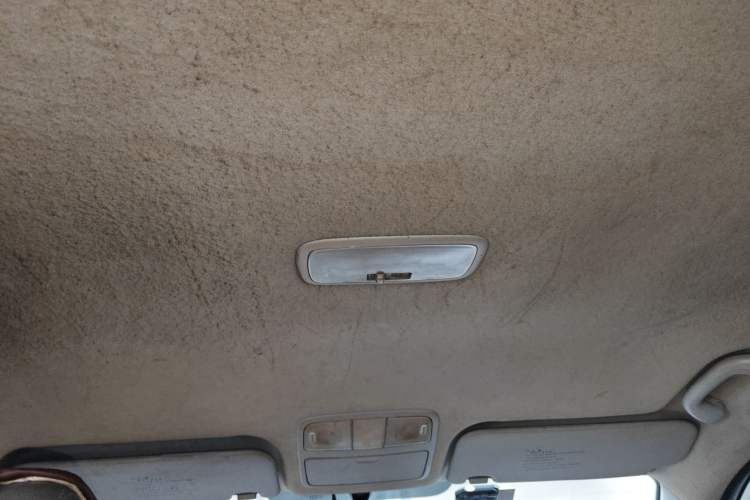 Used Hyundai Celesta 2011 1.6L Manual Comfort Edition
