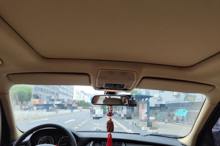 Used BMW X5 2013 xDrive35i Leading Model Headliner