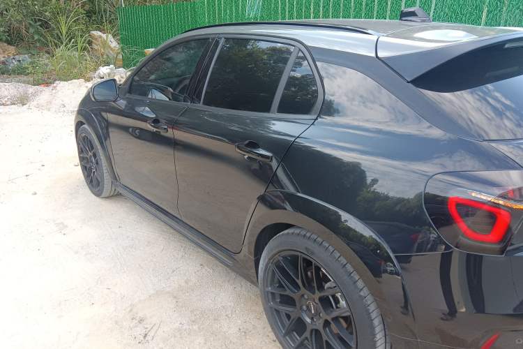 Used Lynk & Co 02 Hatchback 2022 2.0TD Pro