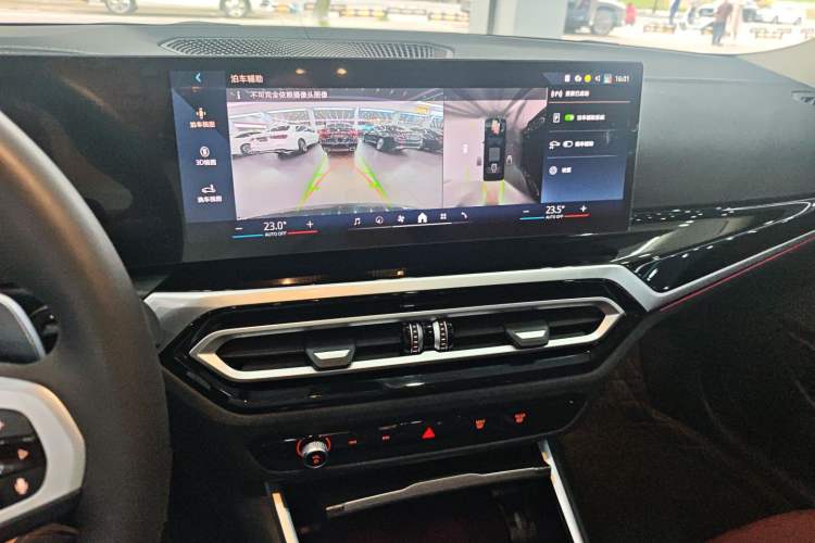 Used BMW 3 Series 2024 325Li M Sport Night Edition Package Audio And AC Panel