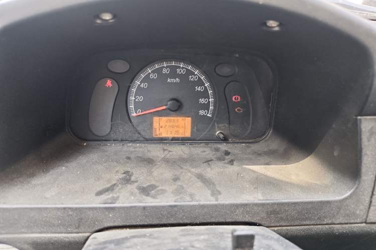 Used Wuling Zhiguang 2015 1.2L Practical LS-I Model