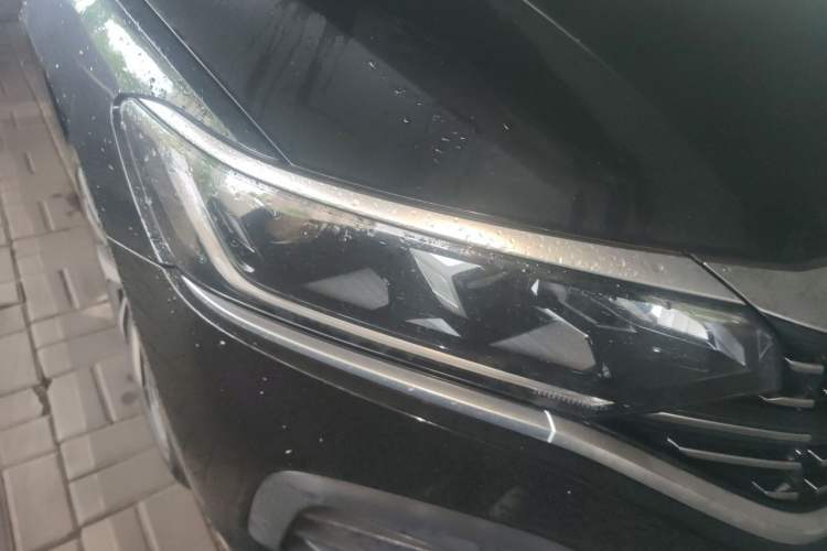 Used Volkswagen Passat 2024 380TSI Dragon Edition
