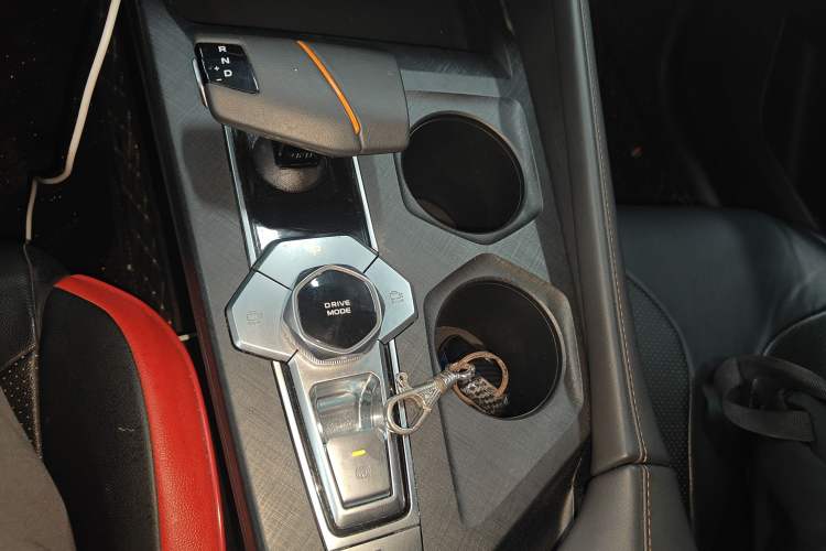 Used CHANGAN UNI-V 2024 1.5T Luxury Edition