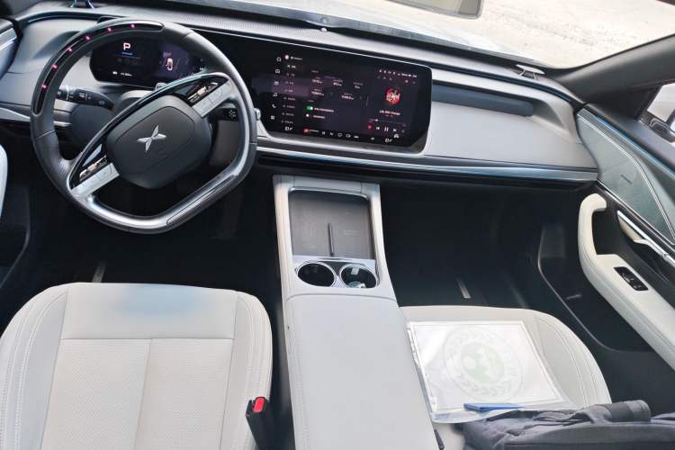 Used XPeng P7 2023 P7i 702 Max Center Console