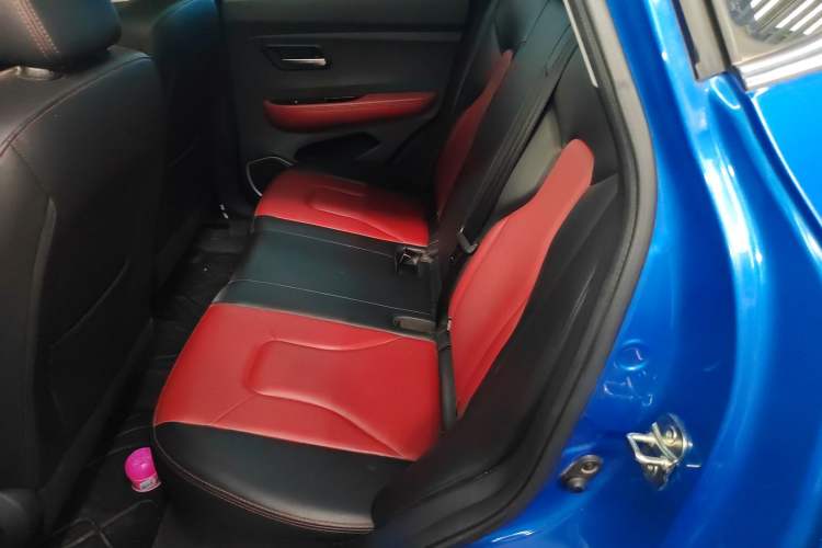 Used Haval H2s 2018 Red-Label 1.5T Dual-Clutch ZhiShang Model