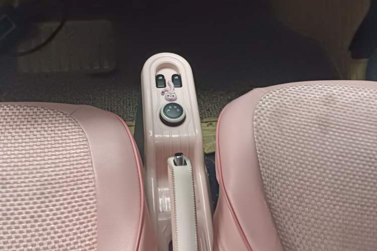 Used Wuling Hongguang MINIEV 2021 Macaron Premium Model – Lithium-NMC
