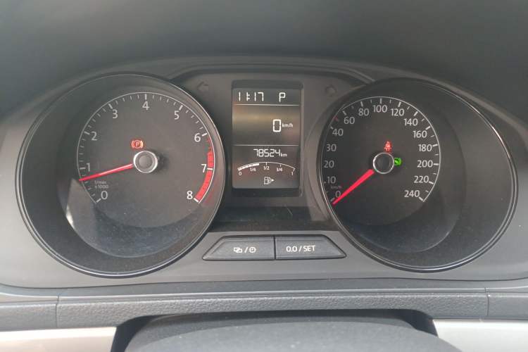 Used Volkswagen Lavida 2017 1.6L Automatic Fashion Edition