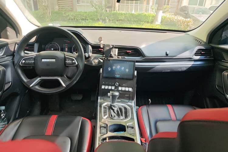 Used Haval H4 2018 Red-Label 1.5 GDIT DCT Fashion Edition
