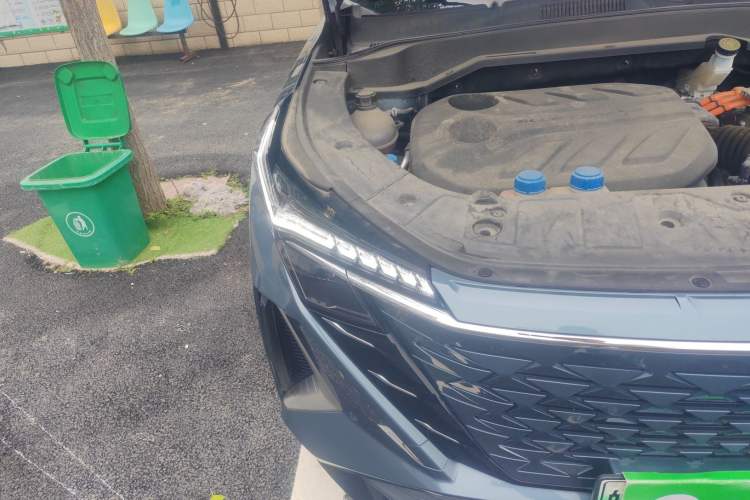 Used CHANGAN OSHAN Z6 New Energy 2023 ZhiDian iDD 150KM Flagship PLUS Smart Parking Edition Exterior 6