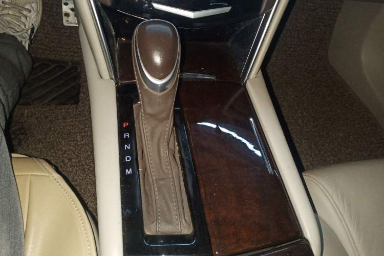 Used Cadillac XTS 2014 28T Comfort Version
