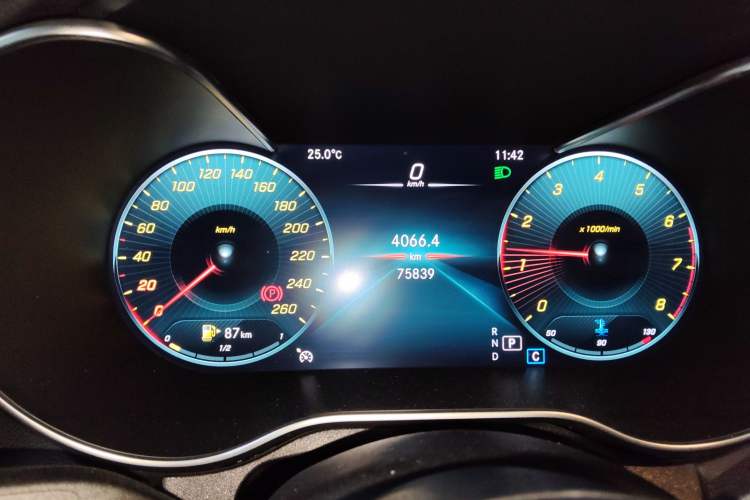 Used Mercedes-Benz C-Class 2021 C 200 L Fashion Edition Sport Version Instrument Cluster