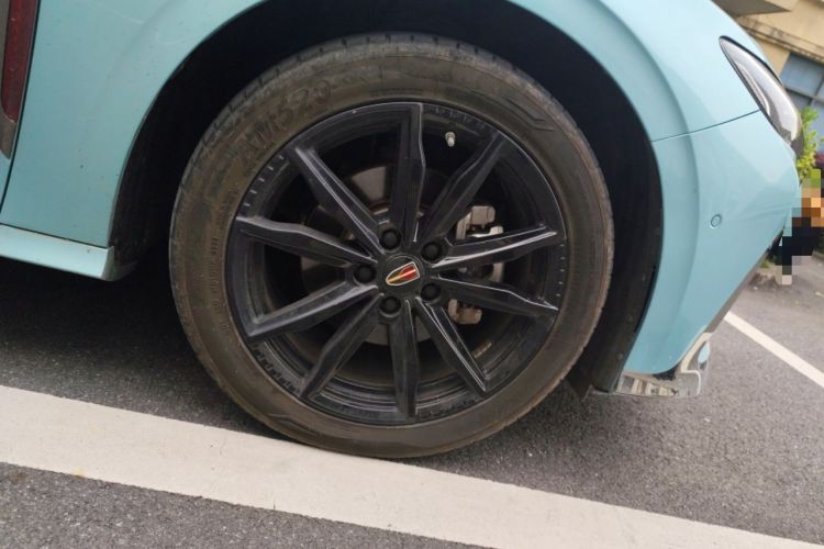 Used Hongqi H6 2023 2.0T ZhiZhen Edition Right Front Wheel Hub