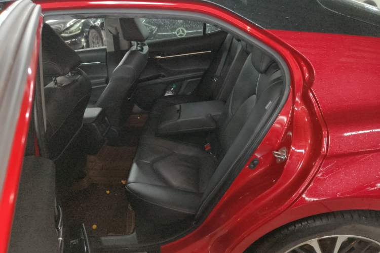 Used Toyota Camry 2019 2.5S FENGSHANG Version China VI Standard Left Rear Seat