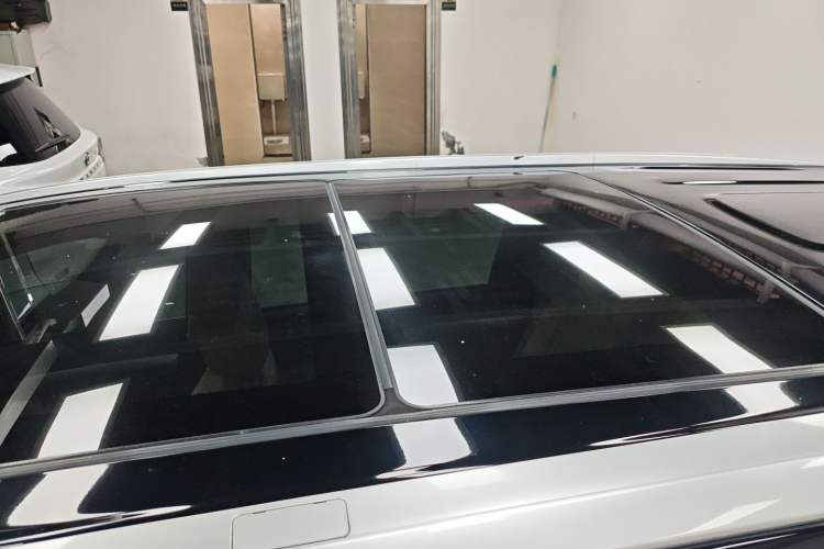 Used Toyota Highlander 2017 2.0T Four-Wheel Drive Luxury Edition 7 Seats Roof