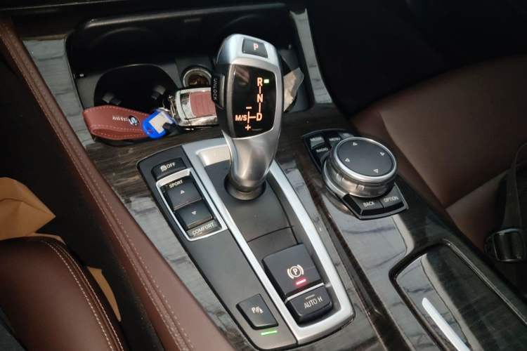 Used BMW 5 Series 2017 525Li Luxury Design Package