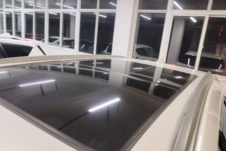 Used Cadillac XT5 2016 25T Luxury Model