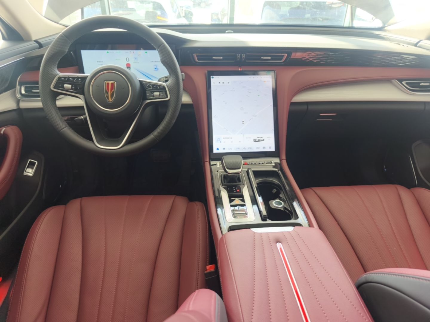 Hongqi H5 PHEV 2025 130 Super Hybrid Version — снимка 12